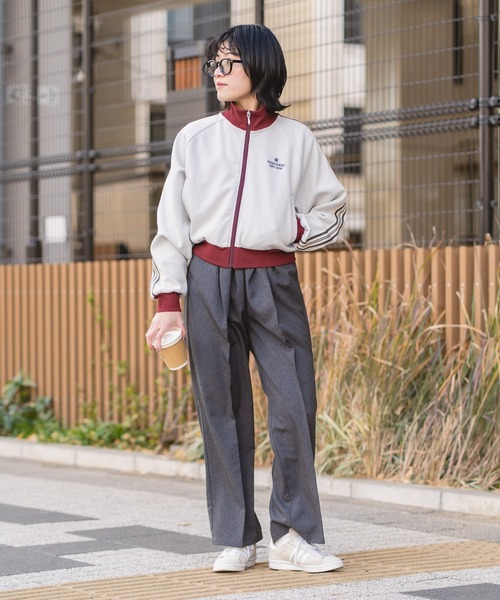 CONVERSE(コンバース)の「【CONVERSE/コンバース】【最旬トラックジャケット】ラインスリーブジャケット トリコット素材 スポーツMIX(ジャージ・レディース・ブラック/アイボリー/ブルー/グレー・LARGE/MEDIUM)」の17枚目の写真