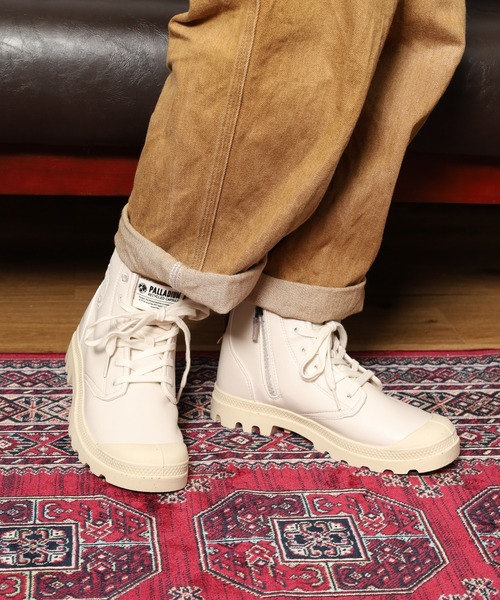 PALLADIUM（パラディウム）の「PAMPA HI RE-VEGN LTH パンパ ハイ リビーガン ブーツ（ブーツ・メンズ・ブラック/ホワイト・23.5cm/24cm/24.5cm/25cm/25.5cm/26.5cm/27cm/27.5cm/28cm/29cm/22.5cm）」の21枚目の写真