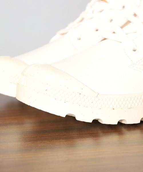 PALLADIUM（パラディウム）の「PAMPA HI RE-VEGN LTH パンパ ハイ リビーガン ブーツ（ブーツ・メンズ・ブラック/ホワイト・23.5cm/24cm/24.5cm/25cm/25.5cm/26.5cm/27cm/27.5cm/28cm/29cm/22.5cm）」の6枚目の写真