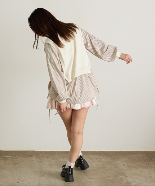 Siel(シエル)の「ボタン付きニットベスト シャツドッキングトップス(シャツ/ブラウス・レディース・ホワイト/ブラウン/ブラック・FREE)」の16枚目の写真