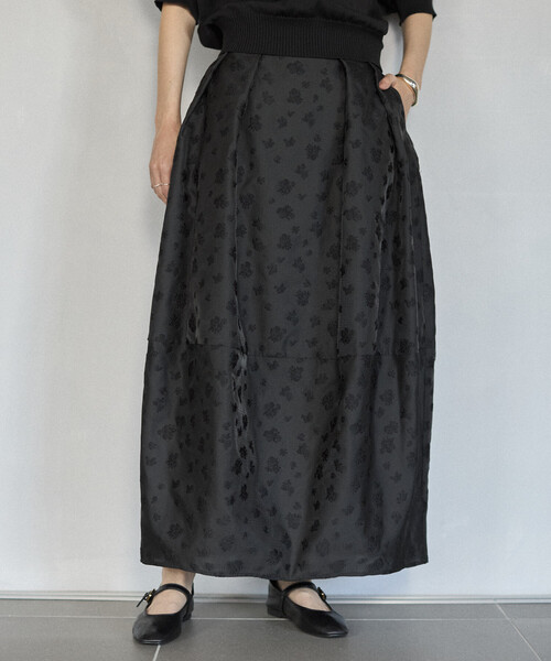 Firsthand（ファーストハンド）の「Firsthand/ファーストハンド フラワー シアージャガード コクーン スカート（スカート・レディース・その他/ブラック・MEDIUM/SMALL）」の4枚目の写真