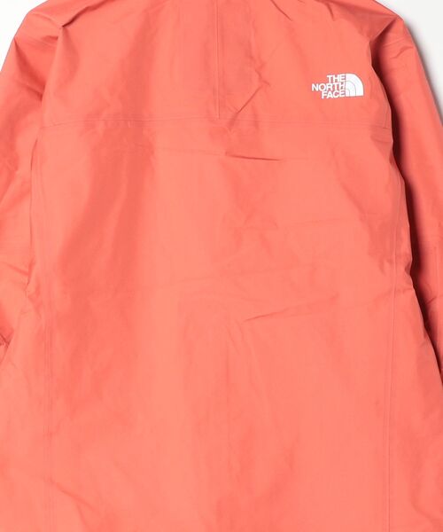THE NORTH FACE(ザノースフェイス)の「ザ ノース フェイス THE NORTH FACE Climb Light Jacket クライムライトジャケット(マウンテンパーカー・レディース・コーラル・M/L/XL)」の3枚目の写真
