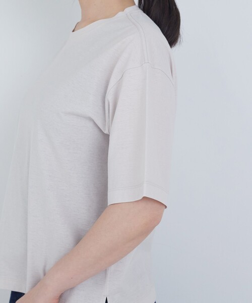 ADIEU TRISTESSE(アデュートリステス)の「40/-SZ天竺Tシャツ(Tシャツ/カットソー・レディース・ブラック/グレイッシュベージュ/ピンク/モカ・FREE)」の6枚目の写真