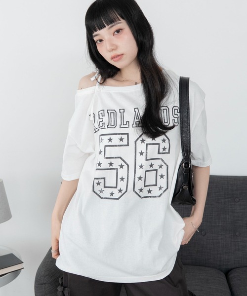 WEGO(ウィゴー)の「WEGO/2WAYグラフィックワンショルBIGT(Tシャツ/カットソー・レディース・その他6/その他4/その他1/その他2/その他3/その他5/その他8/その他7/その他9/その他11/その他12/その他10/その他13・FREE)」の3枚目の写真