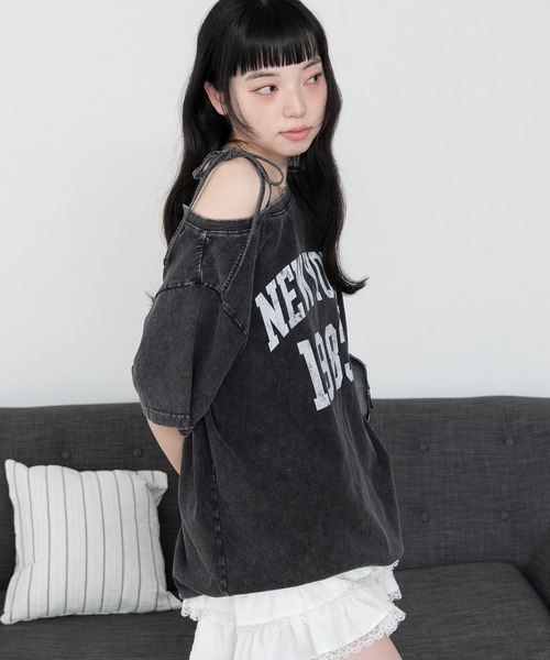 WEGO(ウィゴー)の「WEGO/2WAYグラフィックワンショルBIGT(Tシャツ/カットソー・レディース・その他6/その他4/その他1/その他2/その他3/その他5/その他8/その他7/その他9/その他11/その他12/その他10/その他13・FREE)」の18枚目の写真