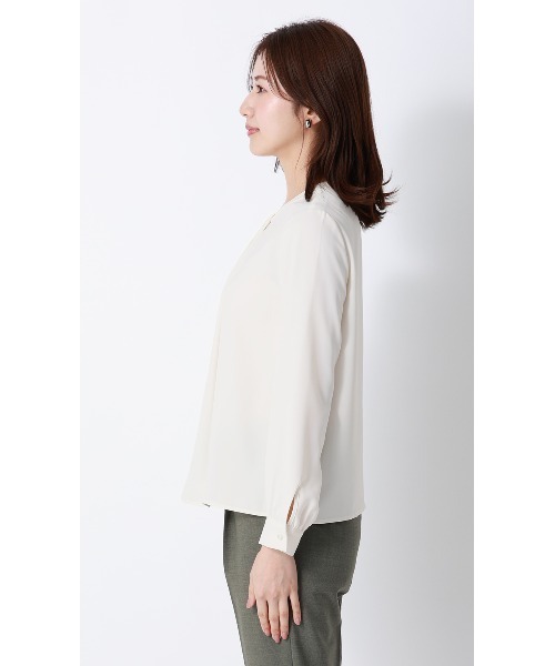 AOYAMA（アオヤマ）の「生地の落ち感と美しいドレープ性を利用したボウタイ風タックブラウス（シャツ/ブラウス・レディース・ピンク/ホワイト/ミント・LL/L/M/S）」の5枚目の写真