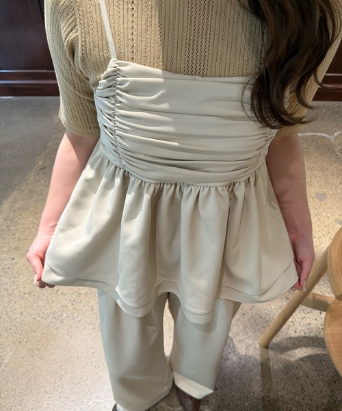 OLUN(オルン)の「front gathered ruffle bustier/フロントギャザーフリルビスチェ【セットアップ可】(その他トップス・レディース・ブラウン/アイボリー・FREE)」の11枚目の写真