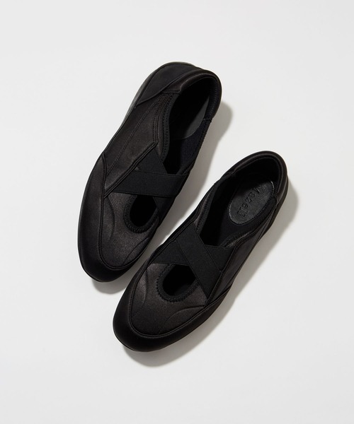 BARNYARDSTORM（バンヤードストーム）の「BARNYARDSTORM / クロスサテンバレエスニーカー【一部店舗限定】【『ネルソンさん』YouTubeご紹介アイテム】（スニーカー・レディース・ブラウン/ブラック・LL/L/M/S）」の4枚目の写真