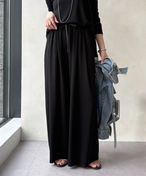 DouDou(ドゥドゥ)の「【セットアップ可能】タックイージーワイドパンツ(その他パンツ・レディース・ブラック/グレー・FREE)」の8枚目の写真