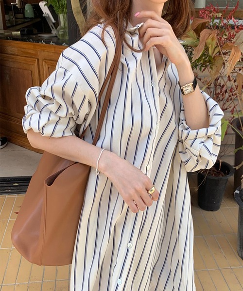 by LEGNA(バイレグナ)の「ロング丈シャツワンピース(シャツワンピース・レディース・ブラック/ホワイト・FREE)」の4枚目の写真