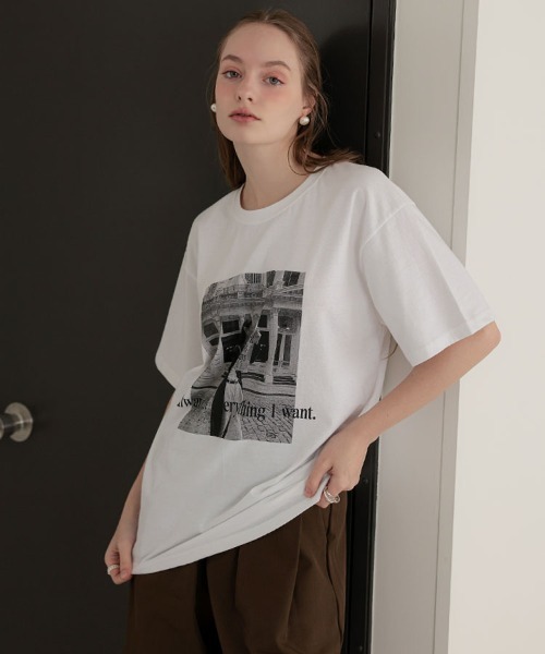 DONOBAN(ドノバン)の「スナップフォトTee(Tシャツ/カットソー・レディース・グレー/ホワイト・ONE SIZE)」の5枚目の写真