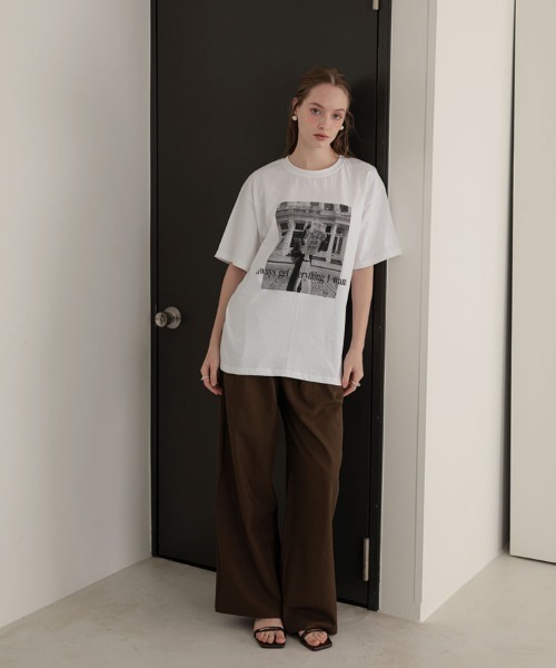 DONOBAN(ドノバン)の「スナップフォトTee(Tシャツ/カットソー・レディース・グレー/ホワイト・ONE SIZE)」の7枚目の写真