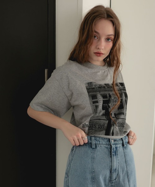 DONOBAN(ドノバン)の「スナップフォトTee(Tシャツ/カットソー・レディース・グレー/ホワイト・ONE SIZE)」の12枚目の写真