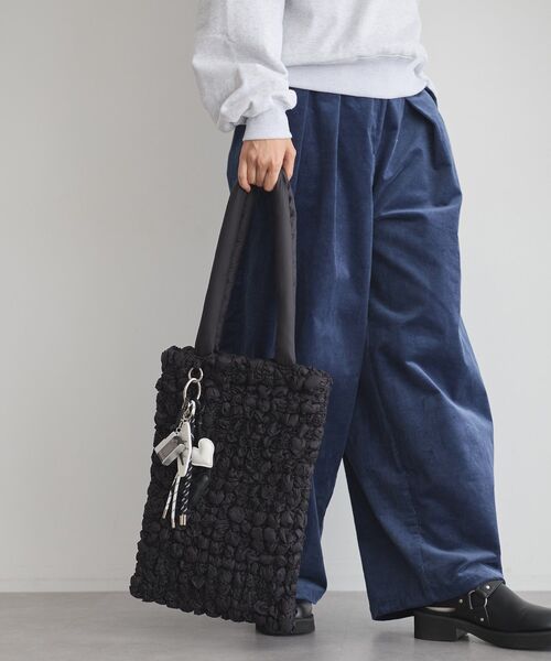 GARAGE OF GOOD CLOTHING(ガレージオブグッドクロージング)の「カラビナ付シャーリングトート(トートバッグ・レディース・レオパード/オレンジ/パープル/アイボリー/ブラック・FREE)」の12枚目の写真