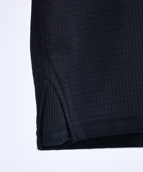 5351 POUR LES HOMMES（ゴーサンゴーイチプールオム）の「フィンリーチェック ジャガード VネックTシャツ（Tシャツ/カットソー・メンズ・ブラック/ストライプ・50/48/46/44）」の7枚目の写真