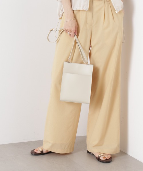 NANO universe（ナノユニバース）の「スクエアミニショルダーバッグ（ショルダーバッグ・レディース・ブラック/グレー系その他4・F）」の3枚目の写真