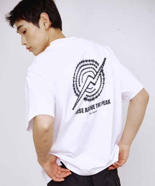 KALAPATTHAR(カラパタール)の「シグネチャーロゴ ルーズフィット Tシャツ - ホワイト(Tシャツ/カットソー・メンズ・その他・MEDIUM/LARGE/X-LARGE)」の2枚目の写真