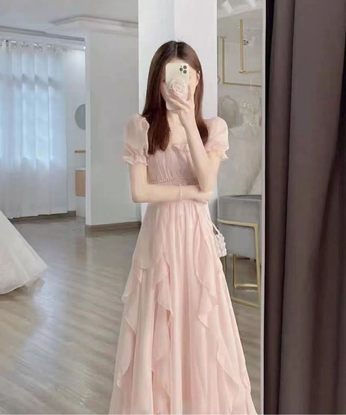 CHUL(チュル)の「シアーフリルティアードロングワンピース(ワンピース・レディース・ピンク/ホワイト・LARGE/MEDIUM/SMALL)」の5枚目の写真