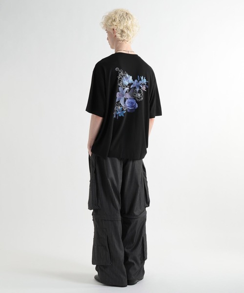 HARE（ハレ）の「【接触冷感】フラワーアートバックプリントカット(HARE)（Tシャツ/カットソー・メンズ・ブラック/ホワイト/オレンジ/パープル・SMALL/MEDIUM）」の11枚目の写真