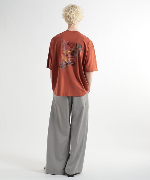 HARE（ハレ）の「【接触冷感】フラワーアートバックプリントカット(HARE)（Tシャツ/カットソー・メンズ・ブラック/ホワイト/オレンジ/パープル・SMALL/MEDIUM）」の13枚目の写真