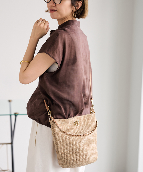 FRAMeWORK(フレームワーク)の「A POINT/アポワン 別注FENO チェーンbasketshoulder(かごバッグ・レディース・ブラウン/アイボリー・FREE)」の5枚目の写真