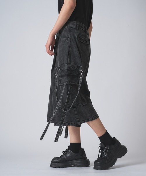 狐独（コドク）の「ケミカルウォッシュデニムショートパンツ（デニムパンツ・メンズ・ブラック/ブルー・MEDIUM/SMALL/LARGE）」の7枚目の写真