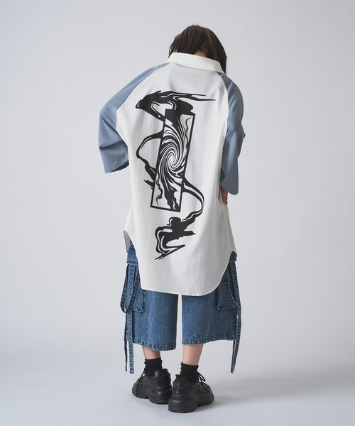狐独（コドク）の「ケミカルウォッシュデニムショートパンツ（デニムパンツ・メンズ・ブラック/ブルー・MEDIUM/SMALL/LARGE）」の21枚目の写真