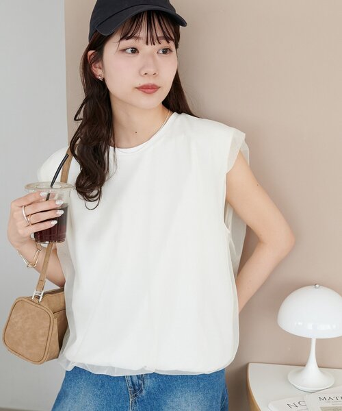 DISCOAT(ディスコート)の「チュール使いバルーンフレンチ(Tシャツ/カットソー・レディース・ブラック/ブラック系その他/オフホワイト・FREE)」の1枚目の写真