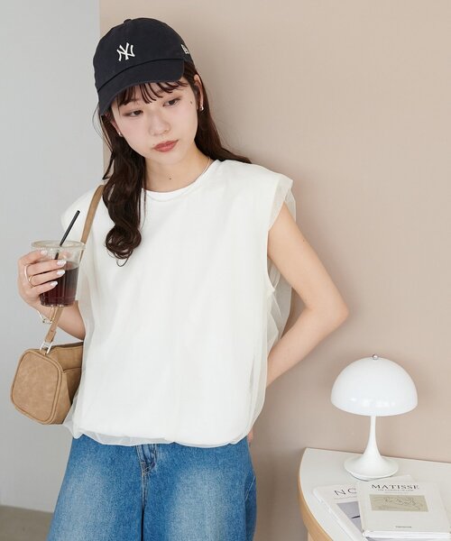 DISCOAT(ディスコート)の「チュール使いバルーンフレンチ(Tシャツ/カットソー・レディース・ブラック/ブラック系その他/オフホワイト・FREE)」の21枚目の写真