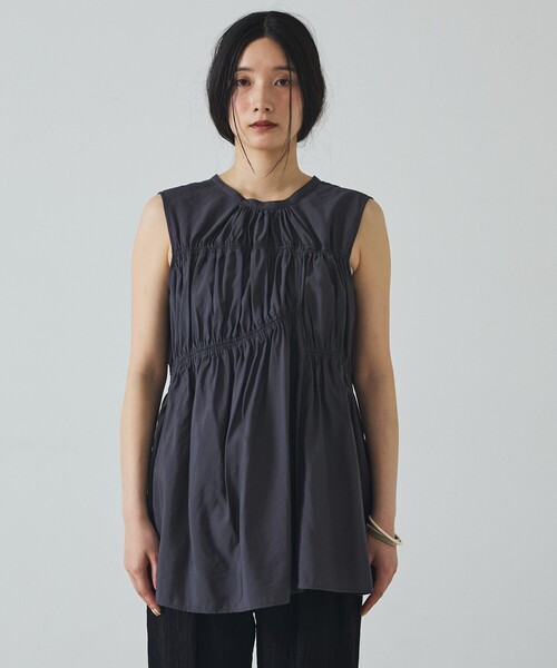 abahouse mavie(アバハウスマヴィ)の「【前後2WAY】シャーリングブラウス(シャツ/ブラウス・レディース・ホワイト/チャコールグレー/クリーム・フリー)」の16枚目の写真