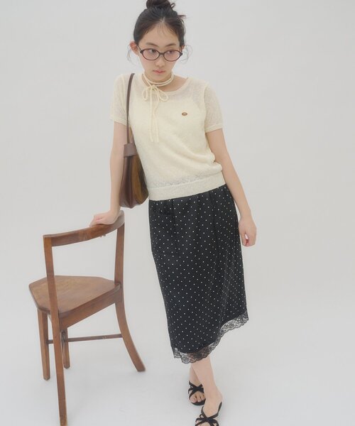 DISCOAT(ディスコート)の「【umm.】プレート付チョーカー半袖プルオーバー(ニット/セーター・レディース・ベビーピンク/レモンイエロー/アイボリー/サックスブルー/ブラウン・FREE)」の15枚目の写真