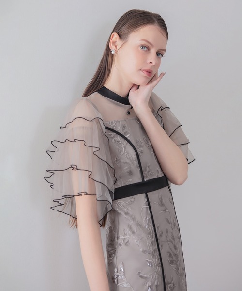 Leja(レジャ)の「【LEJA】ハイネックパイピングシアーチュールスリーブスパンコールリーフマーメイドワンピースドレス美脚効果結婚式 パーティードレス 成人式 二次会 同窓会 お呼ばれ オケージョン 20代 30代(ドレス・レディース・グレー/ブラック・SMALL/MEDIUM)」の18枚目の写真