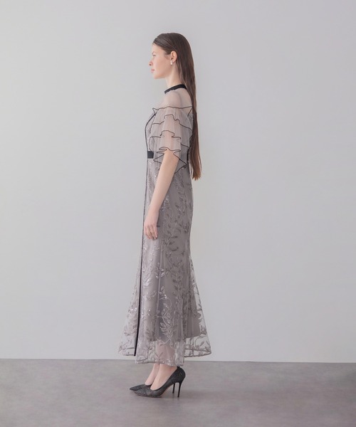 Leja(レジャ)の「【LEJA】ハイネックパイピングシアーチュールスリーブスパンコールリーフマーメイドワンピースドレス美脚効果結婚式 パーティードレス 成人式 二次会 同窓会 お呼ばれ オケージョン 20代 30代(ドレス・レディース・グレー/ブラック・SMALL/MEDIUM)」の7枚目の写真