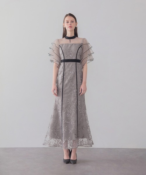 Leja(レジャ)の「【LEJA】ハイネックパイピングシアーチュールスリーブスパンコールリーフマーメイドワンピースドレス美脚効果結婚式 パーティードレス 成人式 二次会 同窓会 お呼ばれ オケージョン 20代 30代(ドレス・レディース・グレー/ブラック・SMALL/MEDIUM)」の5枚目の写真