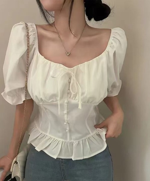 leune(ルネ)の「2WAYオフショルパフスリーブブラウス(シャツ/ブラウス・レディース・ブラック/オフホワイト/ブルー・FREE)」の1枚目の写真
