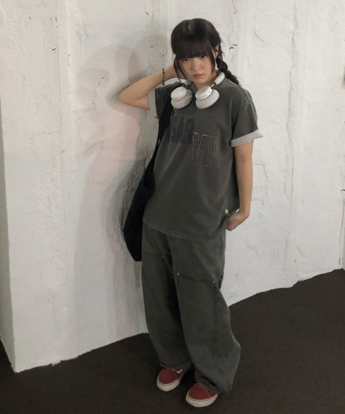 KICHUL（キチョル）の「Faded Army T-shirt (Washed Khaki)（Tシャツ/カットソー・レディース・その他・SMALL/MEDIUM/LARGE）」の5枚目の写真