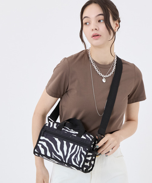 LeSportsac(レスポートサック)の「MINI DUFFEL CROSSBODY クリームブラックゼブラ(ショルダーバッグ・レディース・ブラック・FREE)」の1枚目の写真