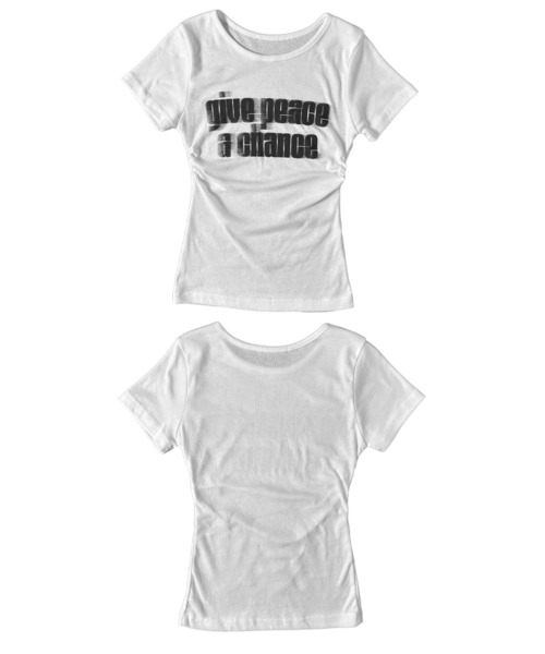 MATU:TA(マトゥータ)の「【へそ出したくない人向け】サイドシャーリングブラーTシャツ / プリント レタリング リブ サイドギャザーストリート 韓国 海外ガール Y2K 配色ロゴ ストレッチ 3カラー ブラック アイボリー チャコール(Tシャツ/カットソー・レディース・ブラック/チャコールグレー/アイボリー・FREE)」の21枚目の写真
