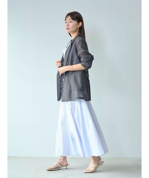 LAGUNAMOON(ラグナムーン)の「メッシュダブルテーラードジャケット 【夏服】 【オフィスカジュアル】(テーラードジャケット・レディース・ライトグレー/チャコールグレー/ブラウン/ブラック/アイボリー・FREE)」の10枚目の写真