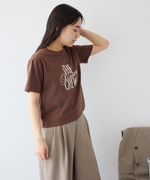 CRAFT STANDARD BOUTIQUE(クラフトスタンダードブティック)の「フロッキープリントTシャツ(Tシャツ/カットソー・レディース・ライトイエロー/ホワイト系その他/ブラウン・FREE)」の6枚目の写真