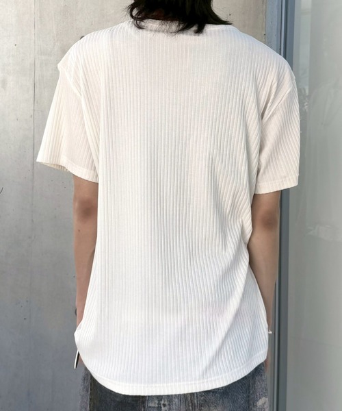 Never mind the XU / Chikashitsu+(ネバーマインド ザ エックスユー / チカシツプラス)の「【nmtc+】Shoulder Henley Eyelet Tee / 【エヌエムティーシープラス】アイレットヘンリーネックTシャツ(Tシャツ/カットソー・メンズ・ブラック/チャコール/アイボリー・ONE SIZE)」の12枚目の写真