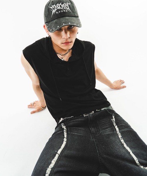 SHORT ROUND(ショートラウンド)の「SHORT ROUND/ヘンリーネックノースリーブパーカー(ベスト・メンズ・ブラック・LARGE/MEDIUM)」の12枚目の写真