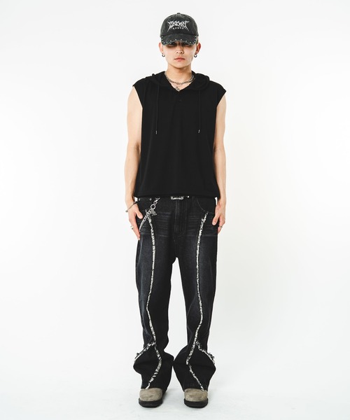 SHORT ROUND(ショートラウンド)の「SHORT ROUND/ヘンリーネックノースリーブパーカー(ベスト・メンズ・ブラック・LARGE/MEDIUM)」の18枚目の写真