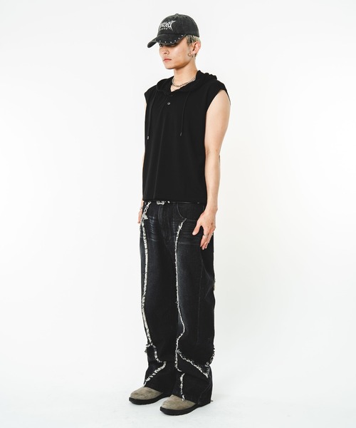 SHORT ROUND(ショートラウンド)の「SHORT ROUND/ヘンリーネックノースリーブパーカー(ベスト・メンズ・ブラック・LARGE/MEDIUM)」の19枚目の写真