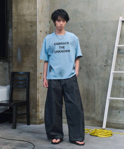 ILL'S(イルズ)の「タック バック刺繍 ストライプパンツ / 2-TUCK BACK EMBROIDERED STRIPE PANTS メンズ ウィメンズ ユニセックス(その他パンツ・メンズ・ブラック/ネイビー・L/M)」の19枚目の写真