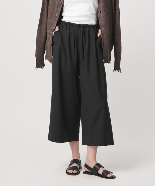LOEFF(ロエフ)の「<LOEFF>トロピカルウール ガウチョ パンツ(その他パンツ・レディース・ブラウン系/ブラック/ワイン・0/1)」の2枚目の写真