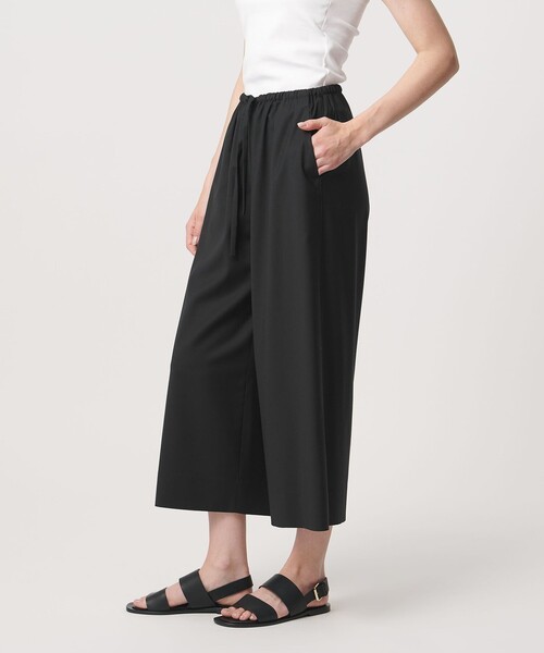 LOEFF(ロエフ)の「<LOEFF>トロピカルウール ガウチョ パンツ(その他パンツ・レディース・ブラウン系/ブラック/ワイン・0/1)」の14枚目の写真