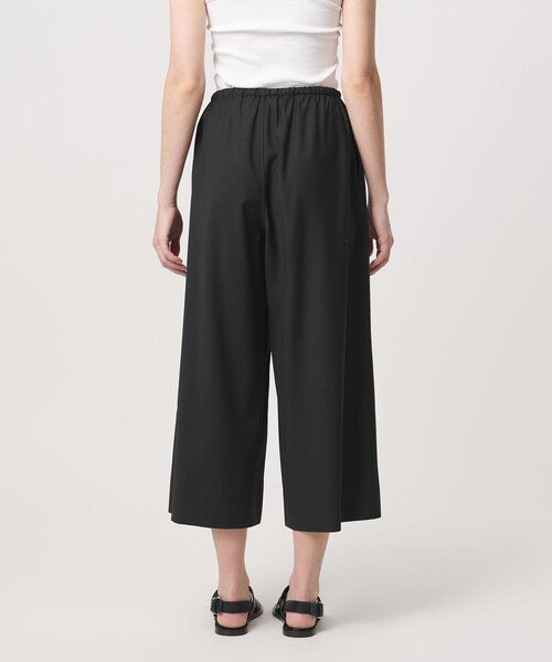 LOEFF(ロエフ)の「<LOEFF>トロピカルウール ガウチョ パンツ(その他パンツ・レディース・ブラウン系/ブラック/ワイン・0/1)」の16枚目の写真