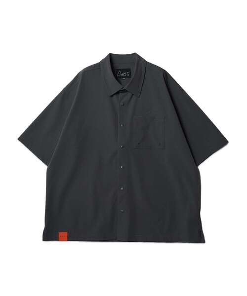 Import & Select(インポートアンドセレクト)の「【AUST】 ナイロンBIGシャツ(シャツ/ブラウス・メンズ・グレー/チャコールグレー/ブラック・2/3)」の2枚目の写真
