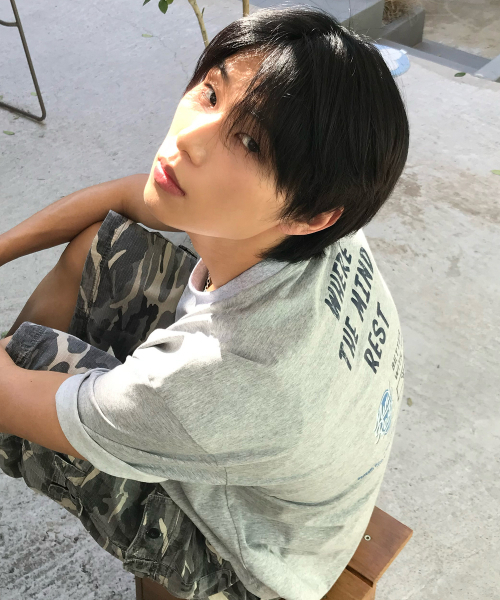 MINDBRIDGE（マインドブリッジ）の「[UNS]ドゥグッド_バックポイントオーバーサイズ半袖Tシャツ - 3カラー（Tシャツ/カットソー・メンズ・ライトブラウン/オートミール/グレー・100/105/110/95）」の19枚目の写真